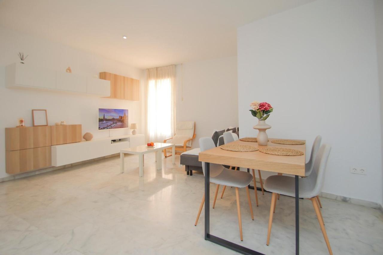 Modern Apt - Luxe Queen Bed - Walk To Isla Magica 세비야 외부 사진